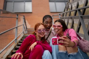 A Guide for Gen Z on Cryptocurrency and Investment Funds